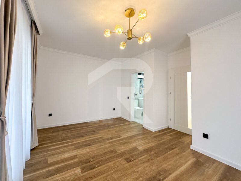 Eroii Revolutiei, 10 min. metrou, bloc boutique - apartament cu 3 camere