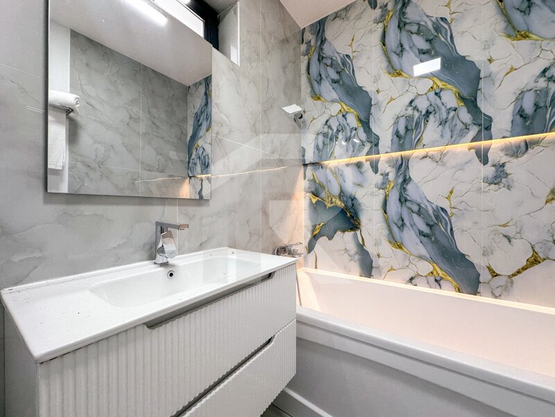 Eroii Revolutiei, 10 min. metrou, bloc boutique - apartament cu 3 camere